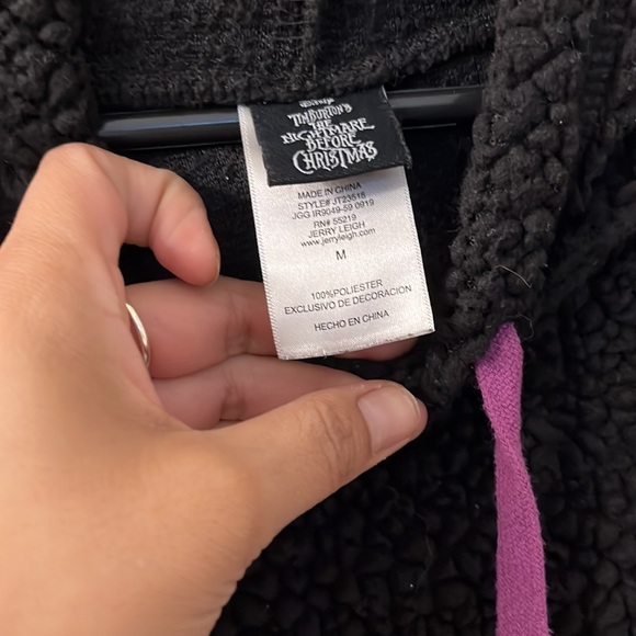 Nightmare Before Xmas Sherpa Hoodie - Picture 4 of 4